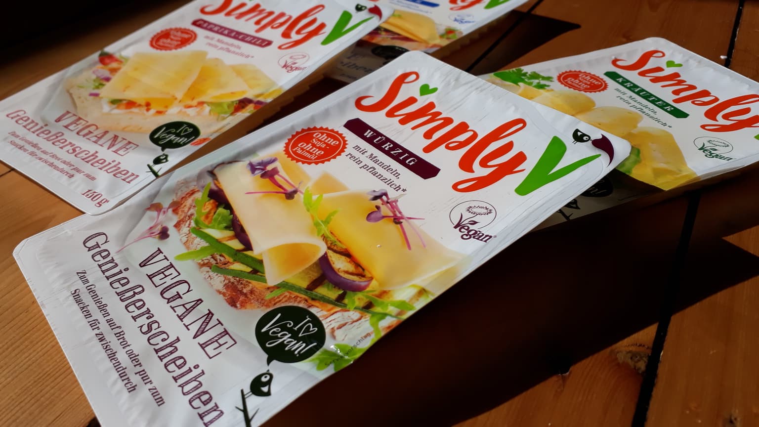 Simply V Genießerscheiben & Reibegenuss – Vegane Produkte